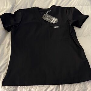 NWT Sona FORMx Slim V-Neck Scrub Top - Black, Small